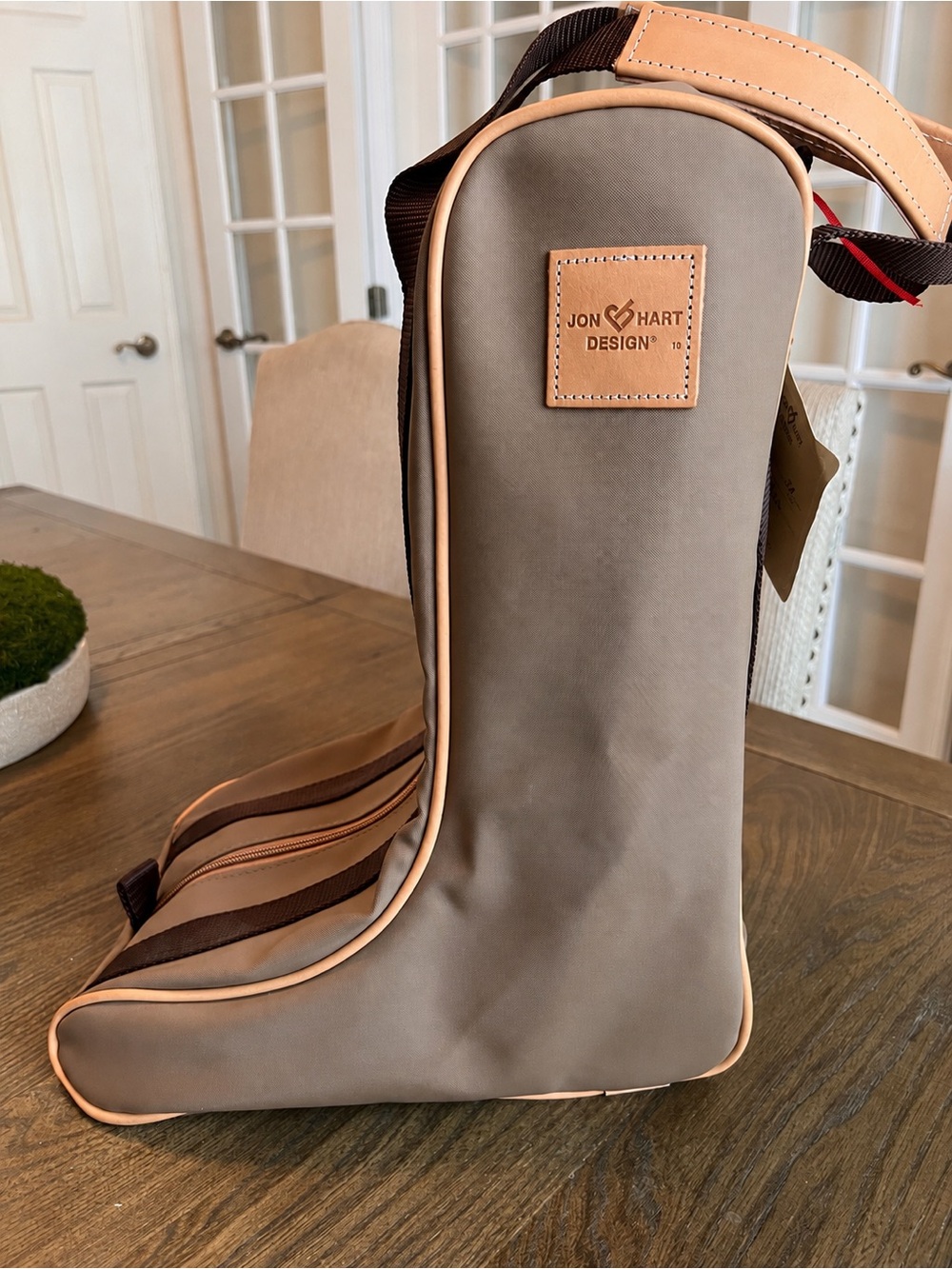 🤎 Jon Hart Boot Bag